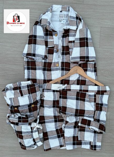 Ensemble en flanelle à carreaux