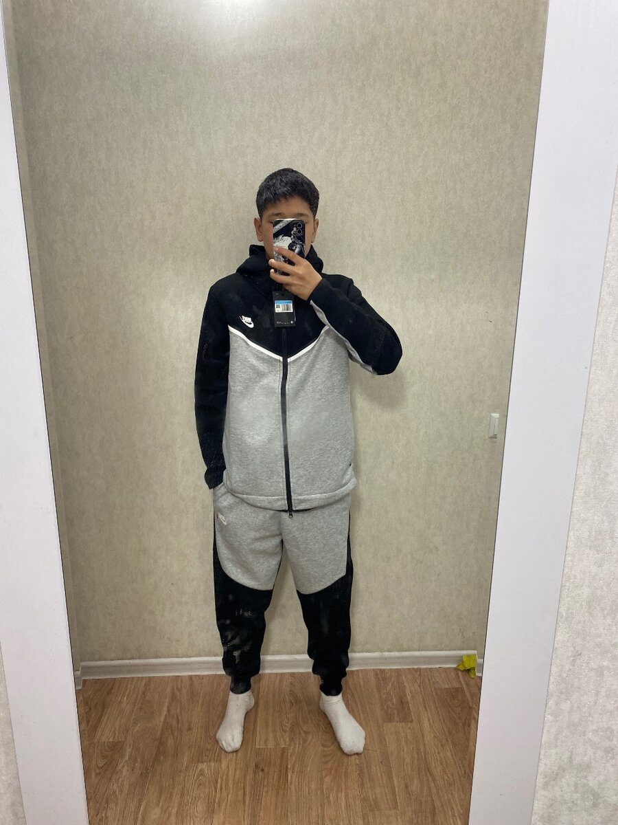 -NIKE TECH FLEECE -РАЗМЕ М