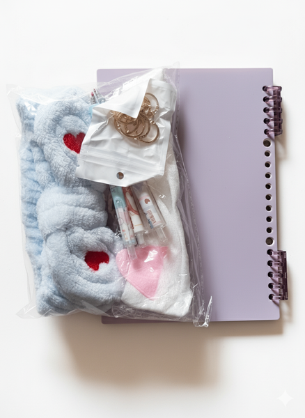 Cahier et serre tête de skinca