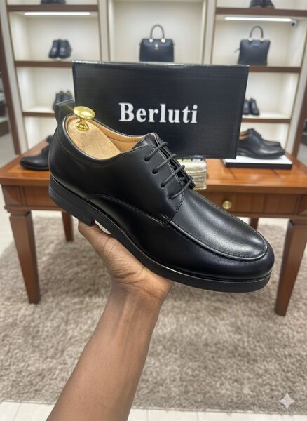 Chaussures habillées Berluti