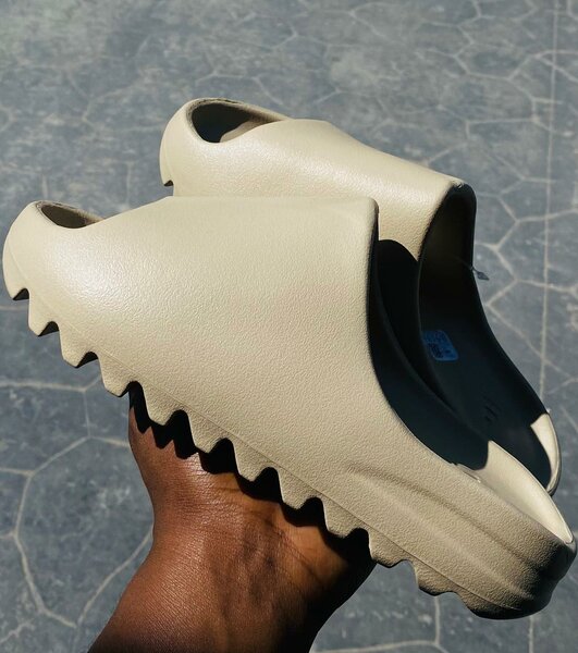 Yeezy slides  