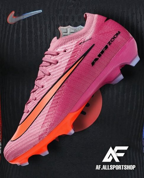 Crampons Nike rose