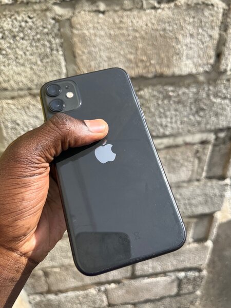 iPhone 11