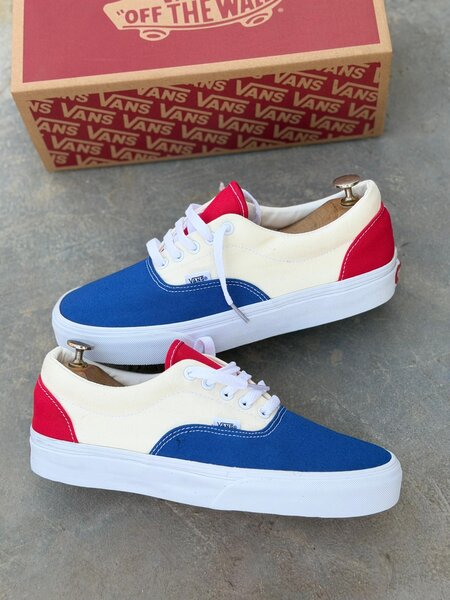 Vans Classic Bleu et Rouge