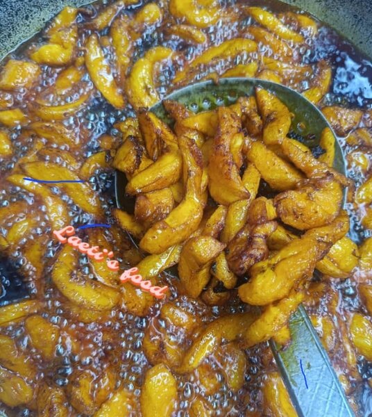 Aloco a l'huile rouge