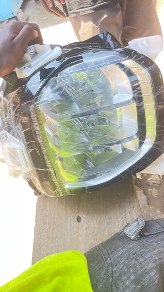 Misubushi outlander headlight 2024