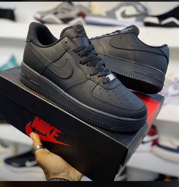 Airforce 1 sneaker