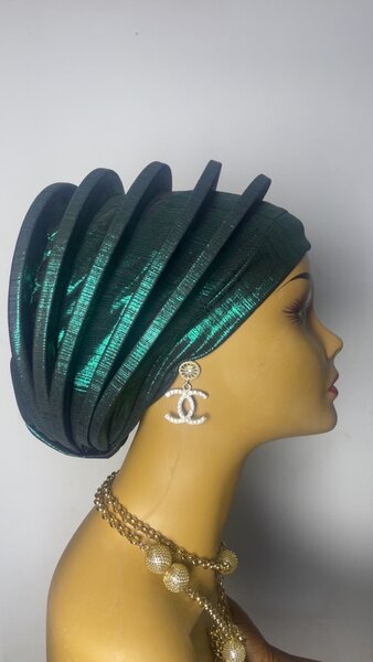 Chapeau Turban Vert Élégant