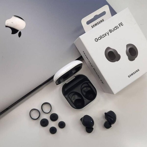 Original Samsung Galaxy Buds FE