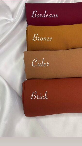 Écharpes en Polyester Colorées