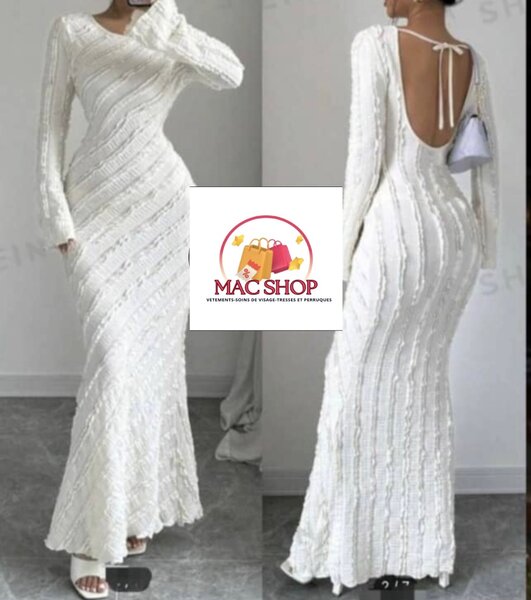 Robe longue en dentelle blanche