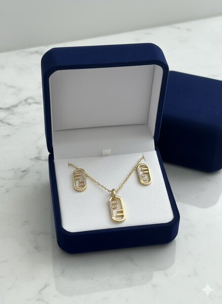 Set Collier et Boucles d'Oreilles en Or