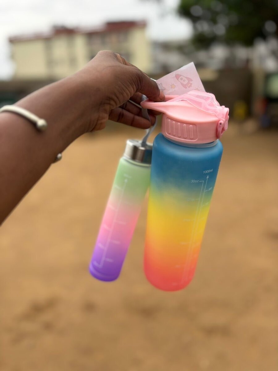 Bouteilles Octogonales Motif Dégradé