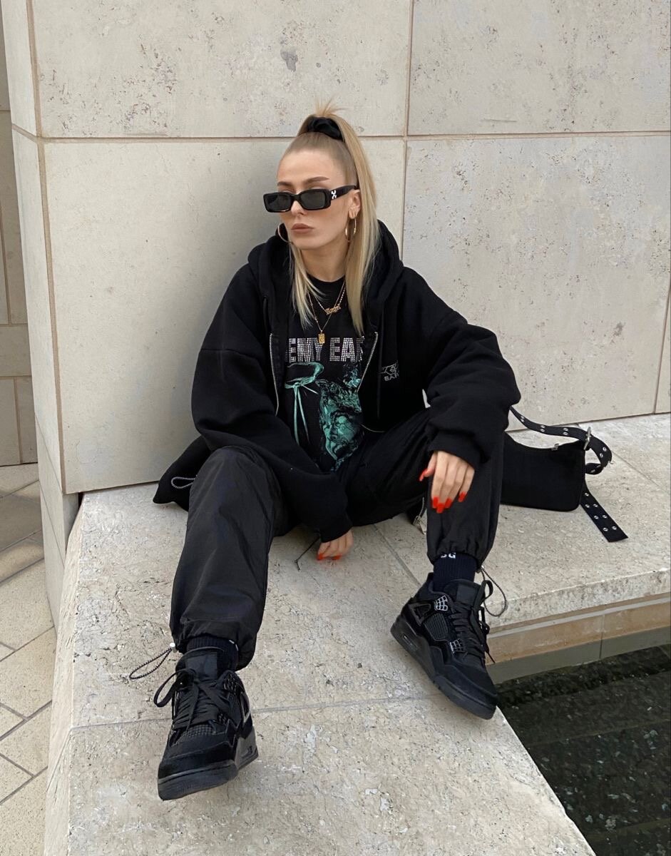 Jordan 4 Rétro Tout Noir