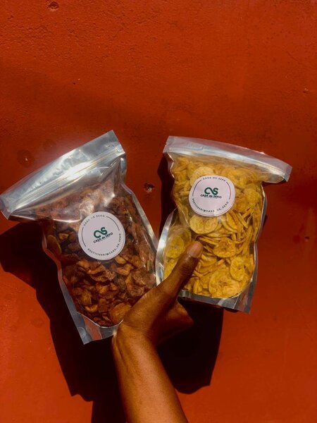Kelewele-spiced Plantain Chips