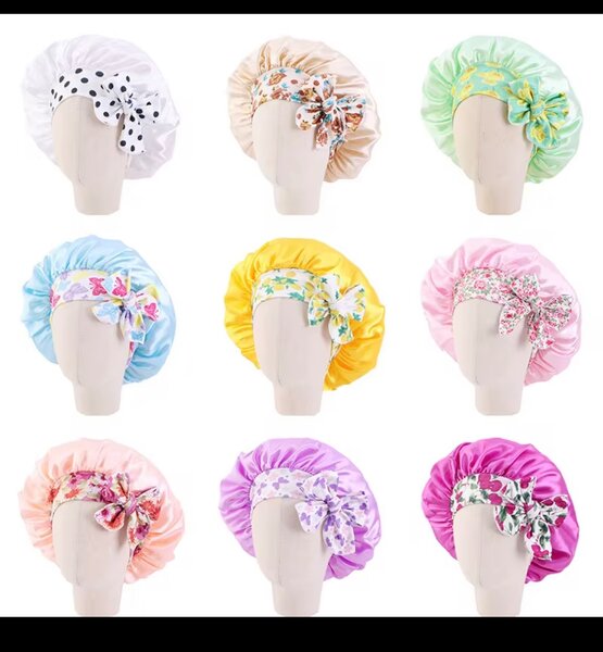 Bonnet de nuit bébé avec nœud