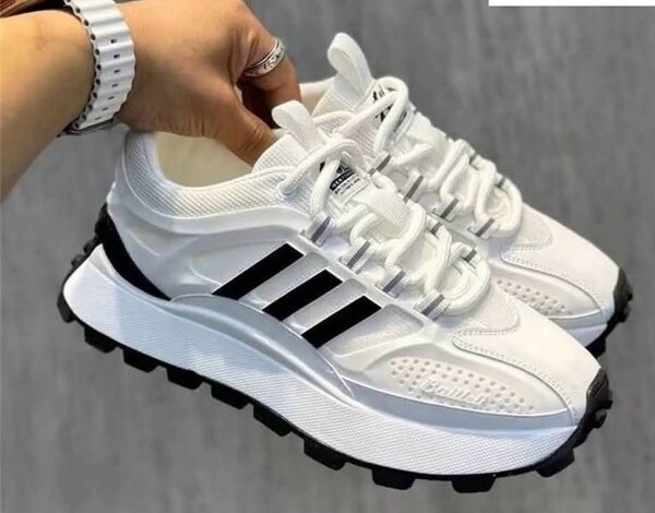 Sneakers blancs élégants