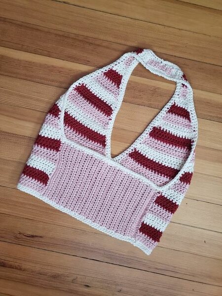 Top en crochet coloré