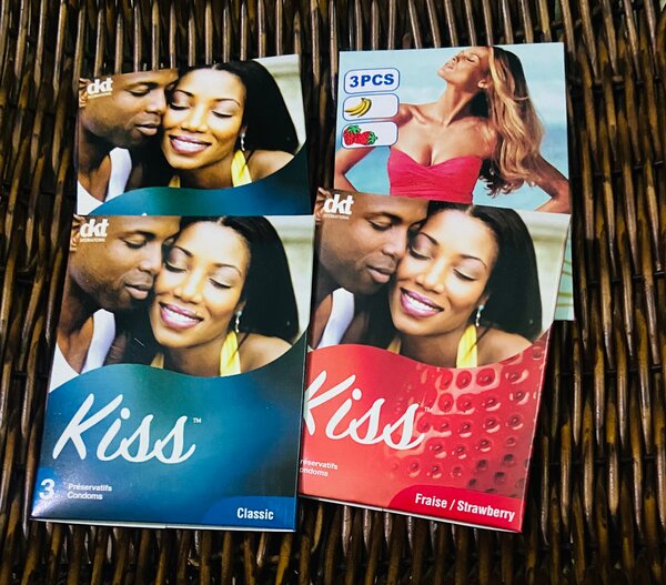 12 préservatifs (4 paquets)