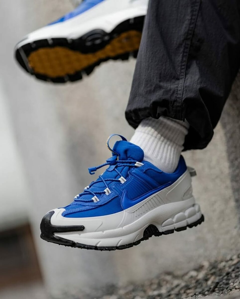 BASKET NIKE ZOOM VOMERO