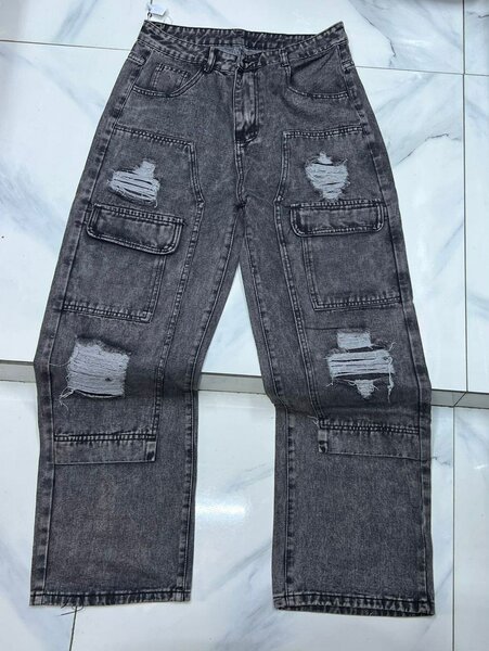 Jean cargo décontracté déchiré