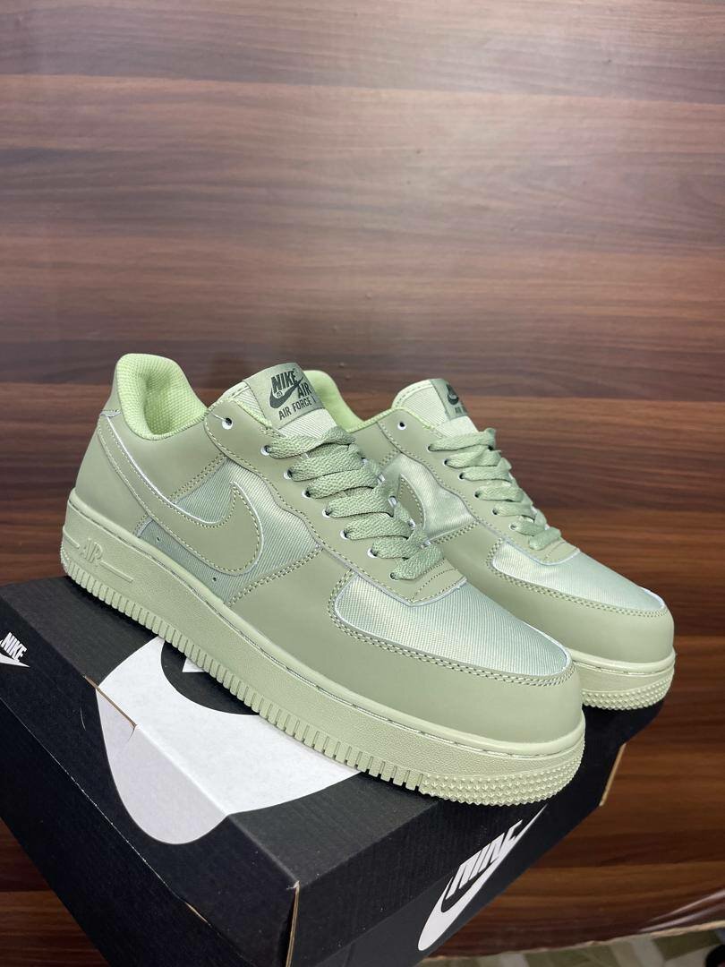 AIRFORCE 1 low oil Green