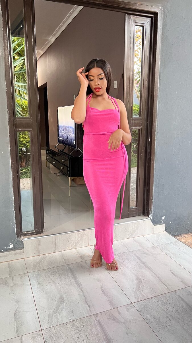 Open back with strings at the back Polyester dress