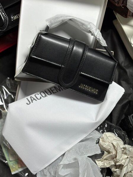 Sac à bandoulière noir élégant