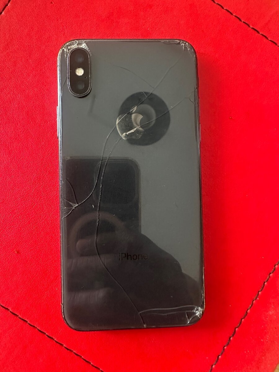 iPhone X Noir 64GB