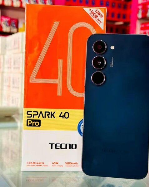 Tecno SPARK 40 Pro 128GB