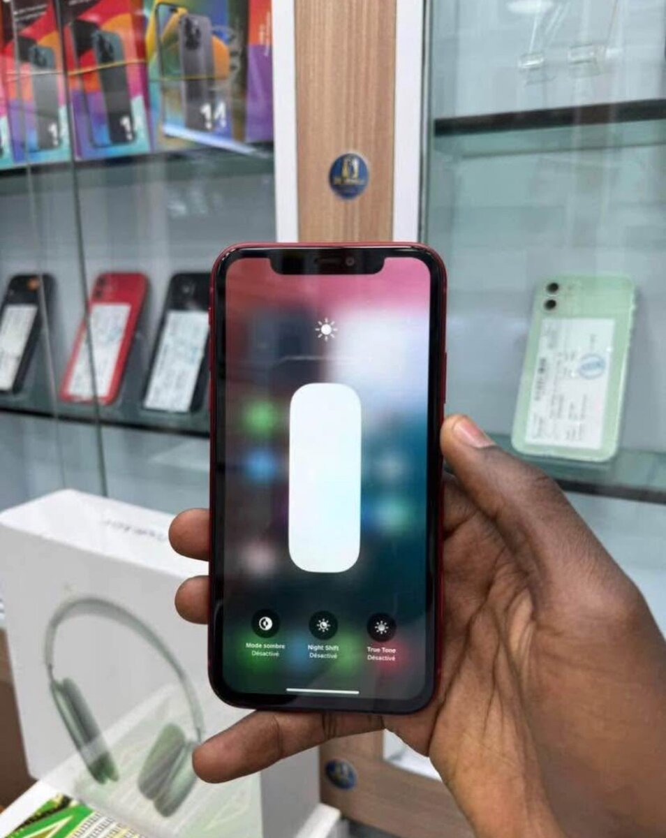 iPhone 11 rouge reconditionné