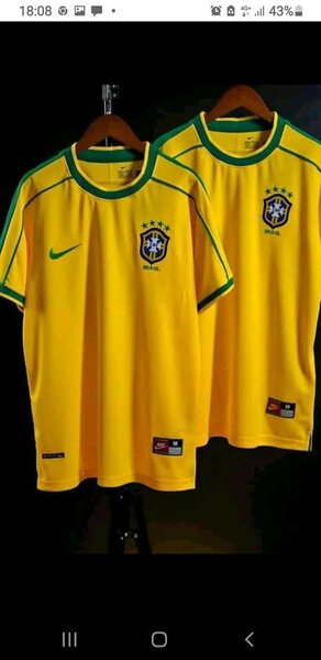 Maillot de football brésilien