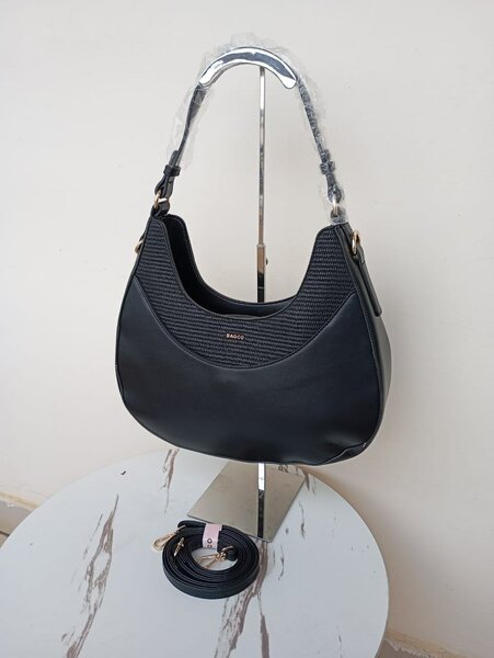 Sac à main élégant noir