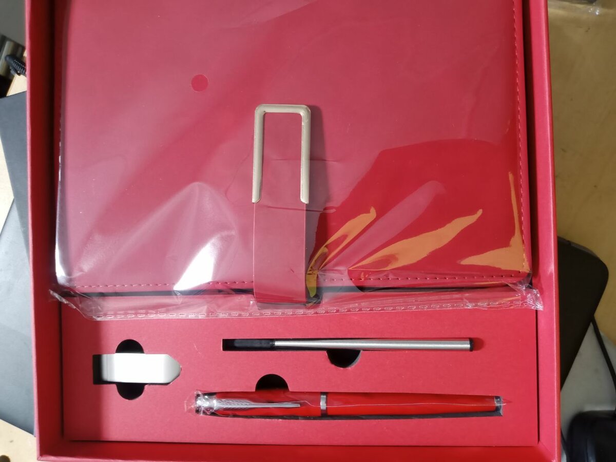 Ensemble carnet et stylo élégant