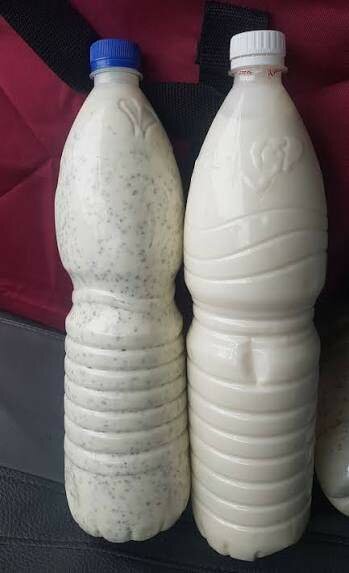 Yaourt naturel et aux graines