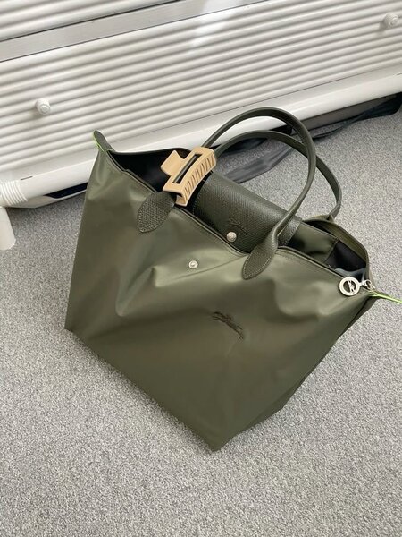 Sac à main en nylon vert