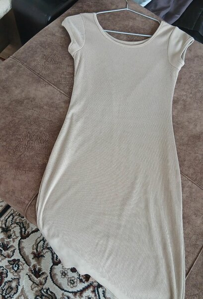 Короткий платье