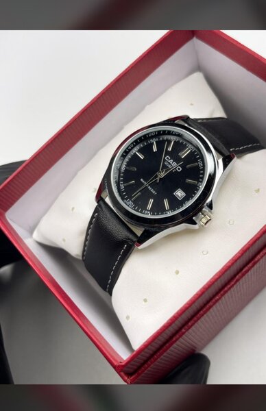 Montre Élégante en Acier Inox