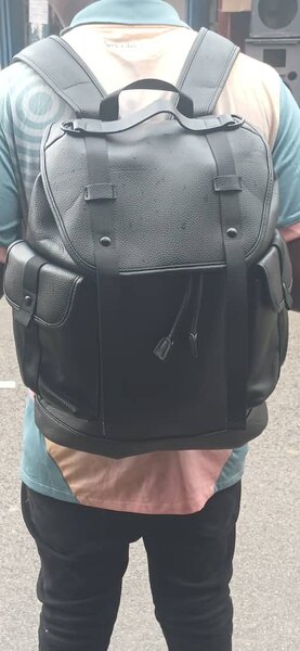 Sac à dos en cuir robuste