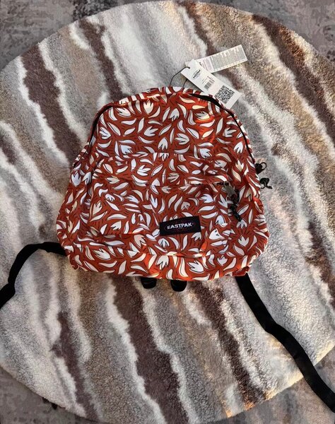 Sac à dos floral coloré Eastpak