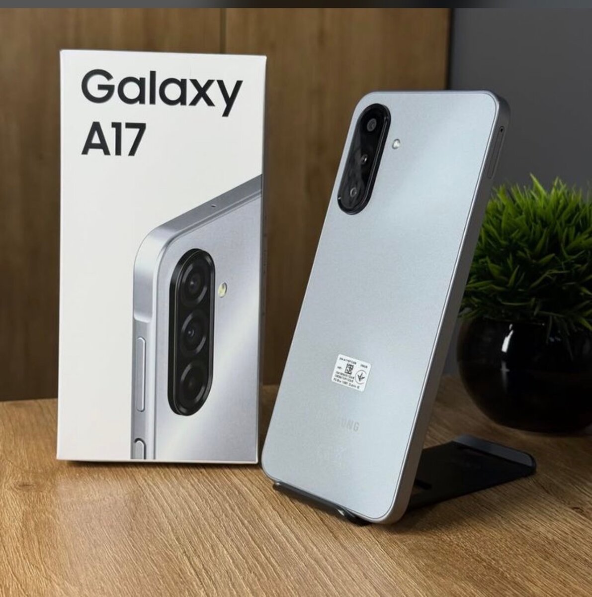 Samsung Galaxy A17 - Smartphone