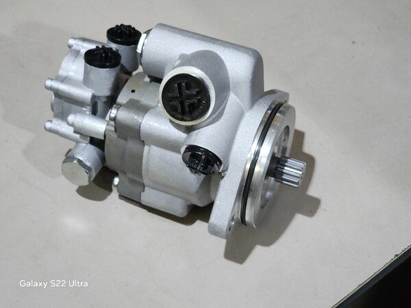 Pompe de direction assistée robuste