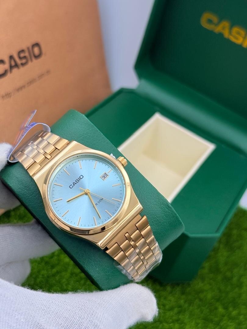 Montre Casio Élégante Mixte