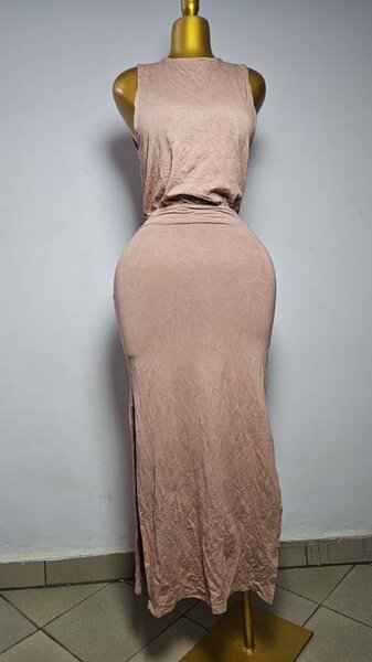 Robe longue moulante rose