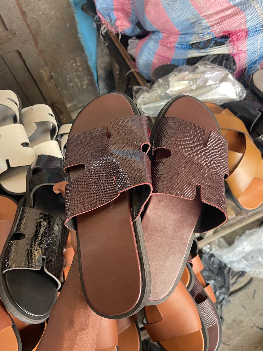 Sandales en cuir élégantes