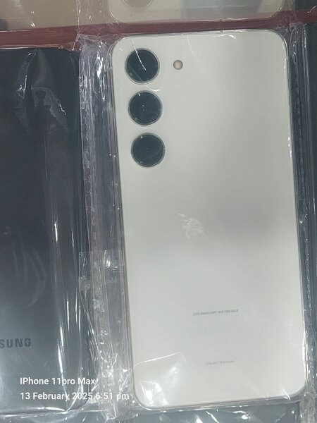 Samsung s23