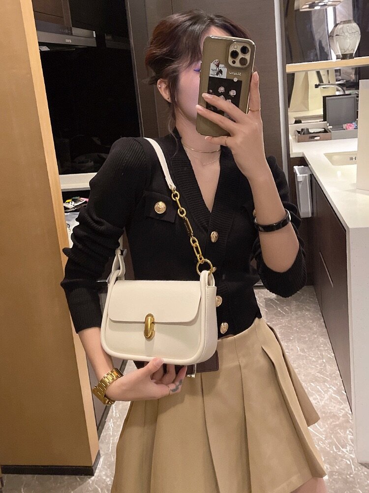 LADIES HANDBAGS- 24063