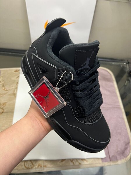 Jordan 4 Rétro Tout Noir
