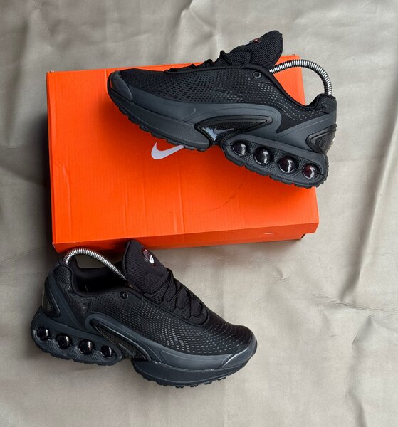 Baskets noires confort Nike
