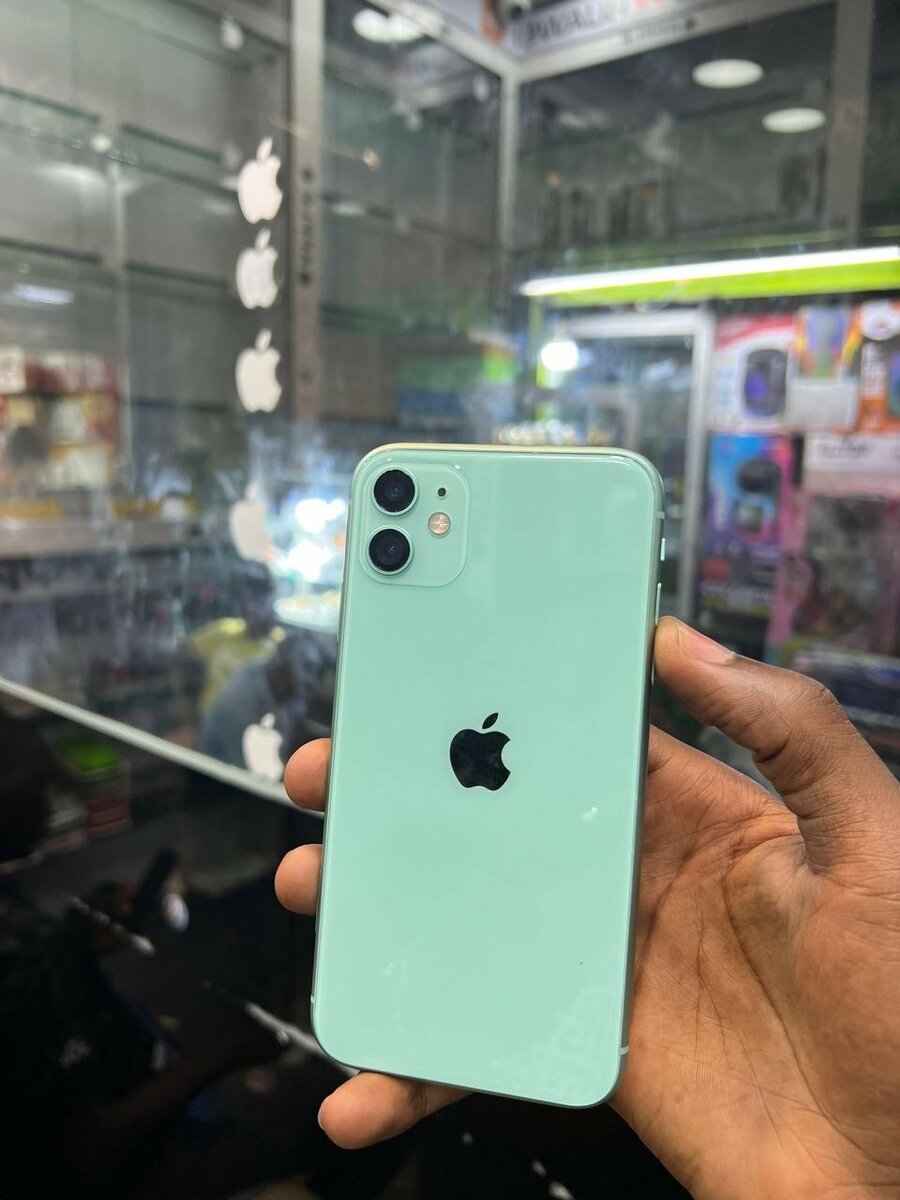 iPhone 11 64go quasi neuf